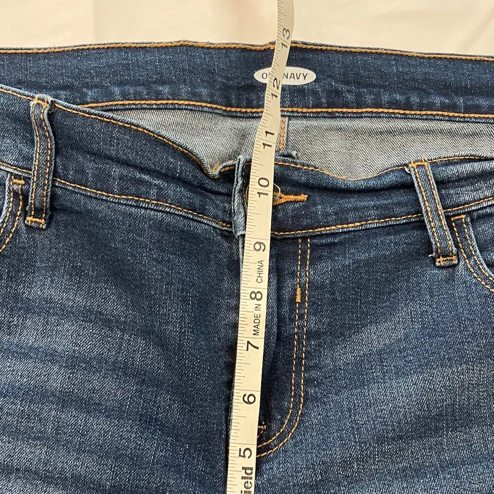 Old Navy Dark Blue Jean Shorts - Picture 3 of 6